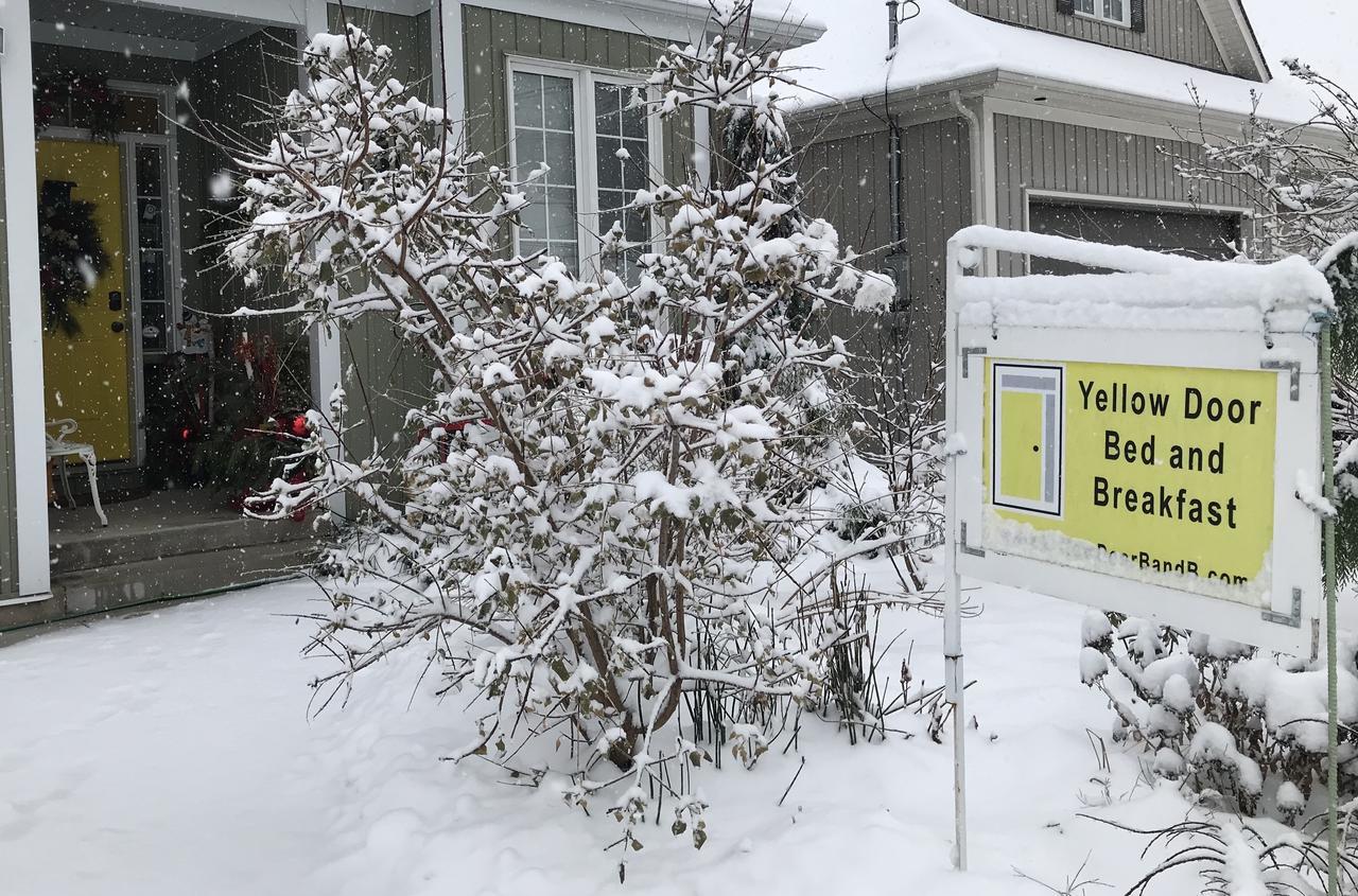 Yellow Door Bed And Breakfast Fort Erie Buitenkant foto